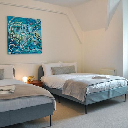 Spacious 3Br Victorian Cheltenham Loft Flat In Cotswolds - Free Parking Apartamento Exterior foto